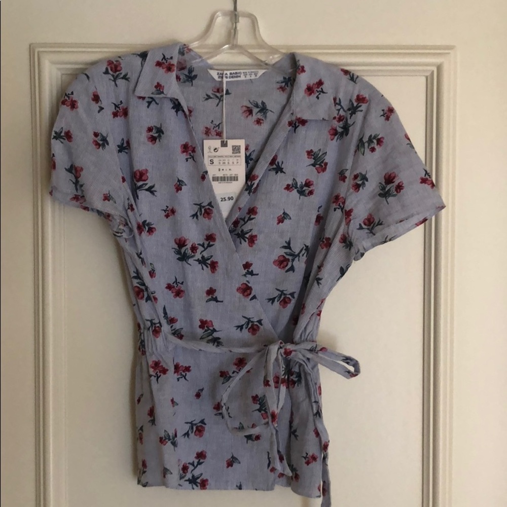 Blouse - Picture 2 of 5